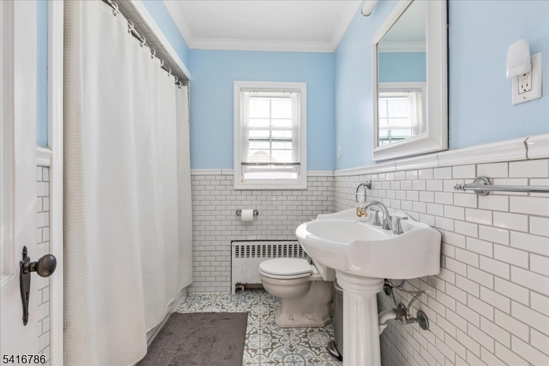 Sunny Side - Residential