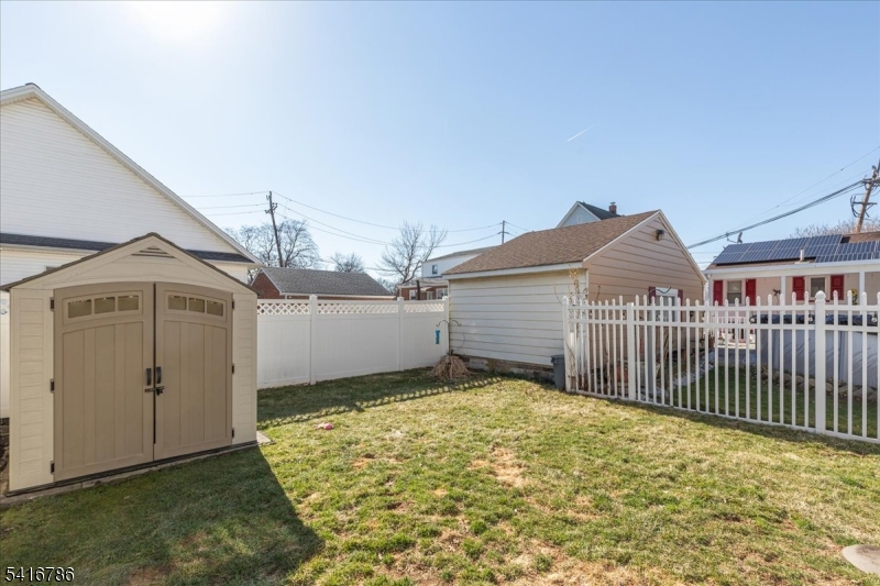 Sunny Side - Residential