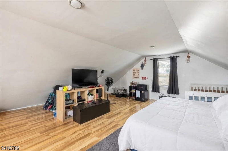 Sunny Side - Residential