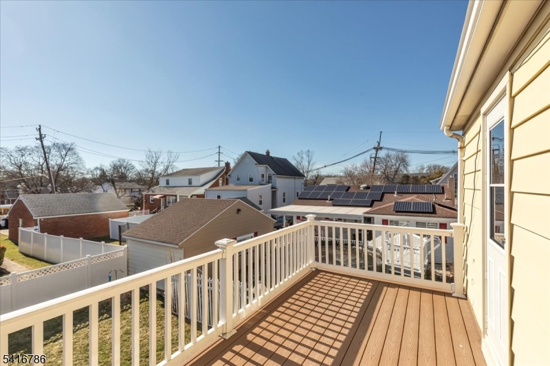 Sunny Side - Residential