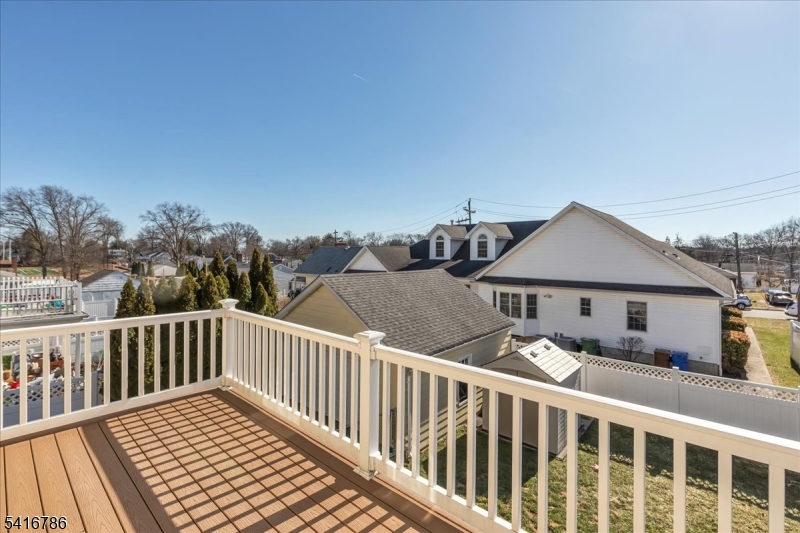 Sunny Side - Residential