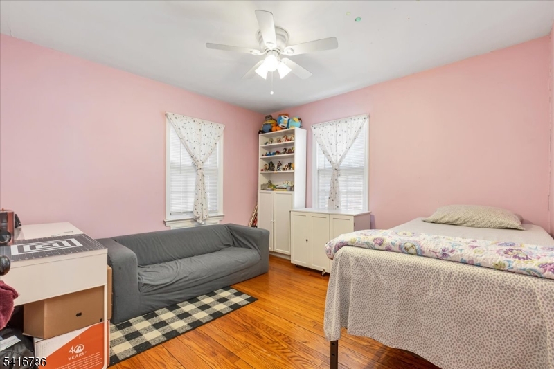 Sunny Side - Residential