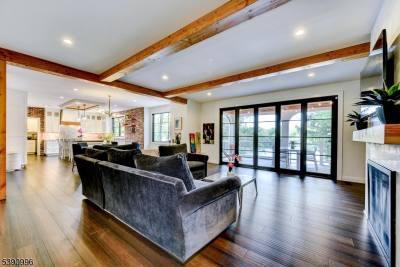 Crystal Lake - Residential