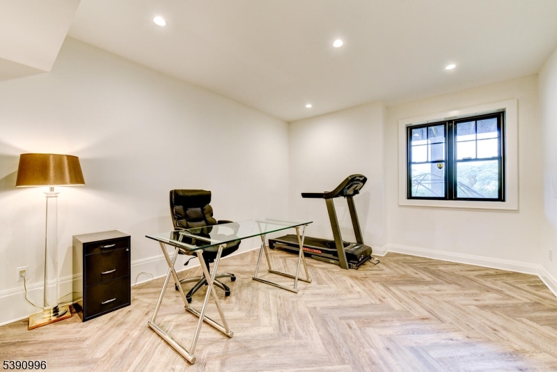 Crystal Lake - Residential