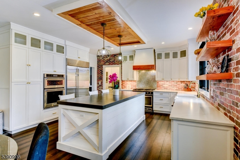 Crystal Lake - Residential