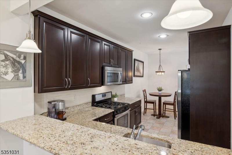 Heritage at West Caldwell - Residential