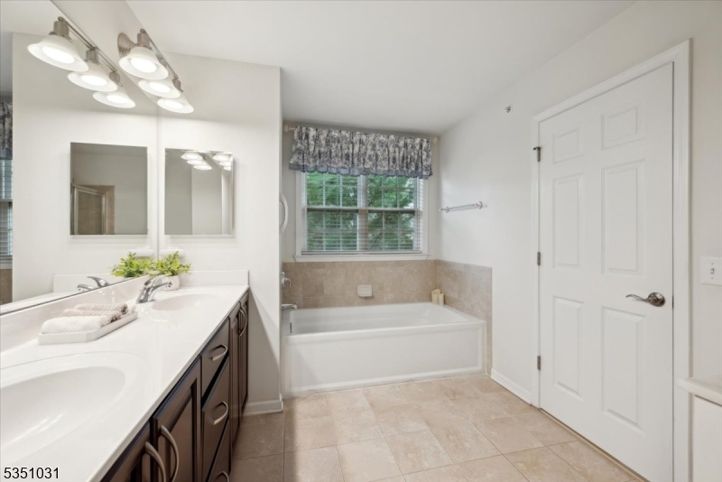 Heritage at West Caldwell - Residential