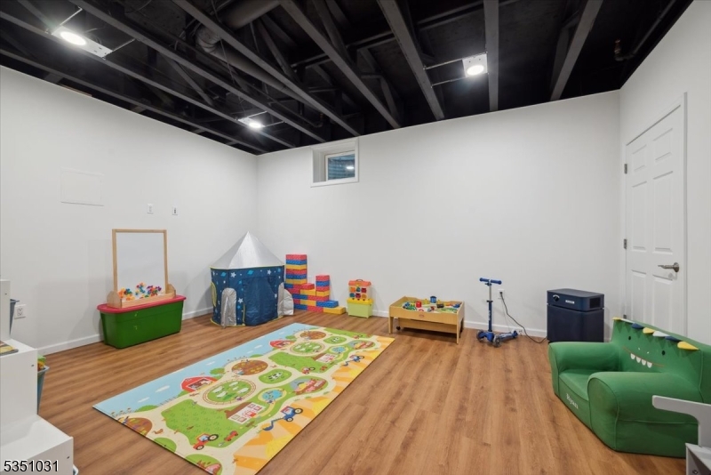 Heritage at West Caldwell - Residential