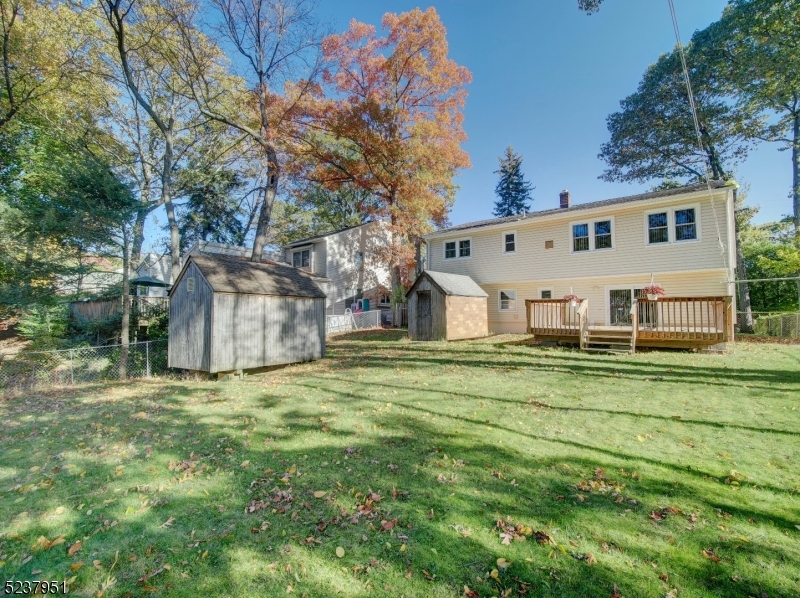 White Meadow Lake - Residential