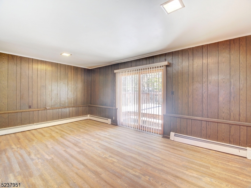 White Meadow Lake - Residential