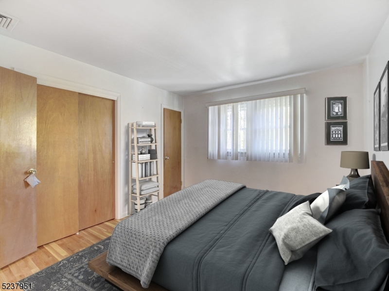 White Meadow Lake - Residential