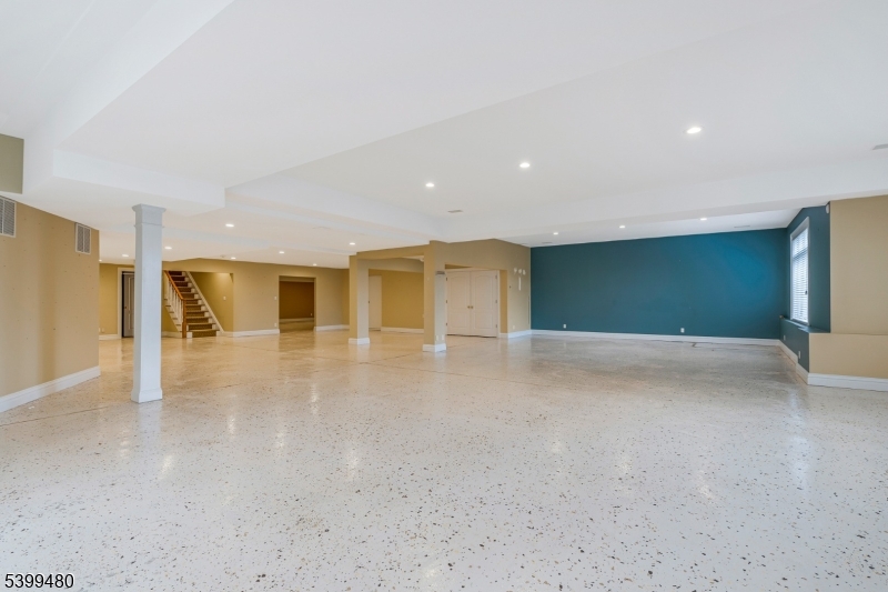 Bernardsville Mountain - Residential