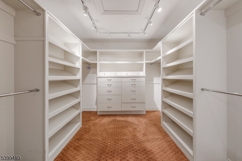 Bernardsville Mountain - Residential