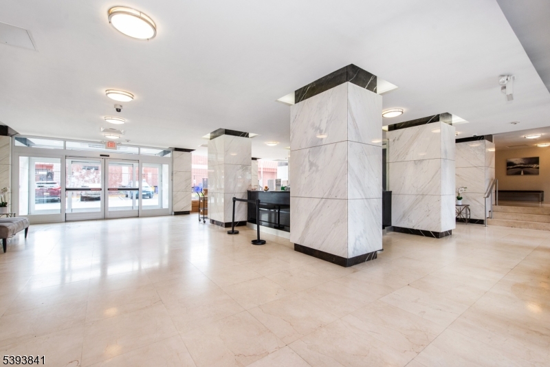 The Lenox - Residential