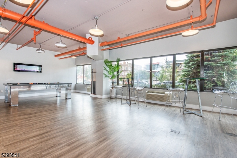 The Lenox - Residential