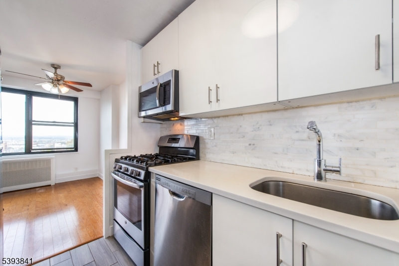 The Lenox - Residential