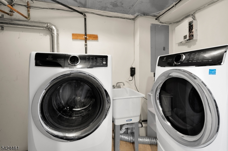 Glenmont Commons - Residential