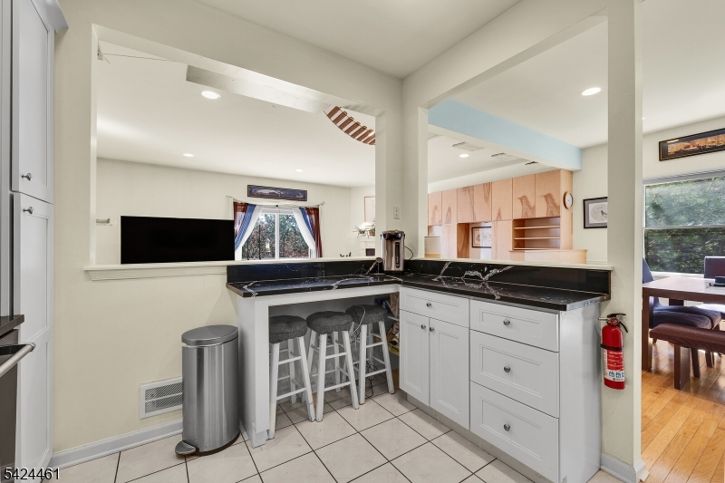 Glenmont Commons - Residential