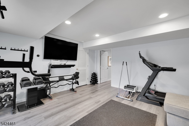 Glenmont Commons - Residential