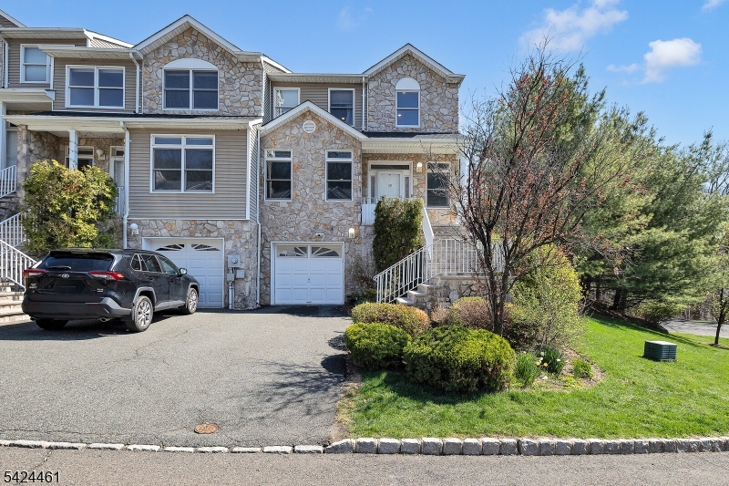 Glenmont Commons - Residential