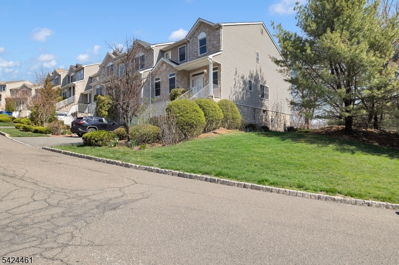 Glenmont Commons - Residential