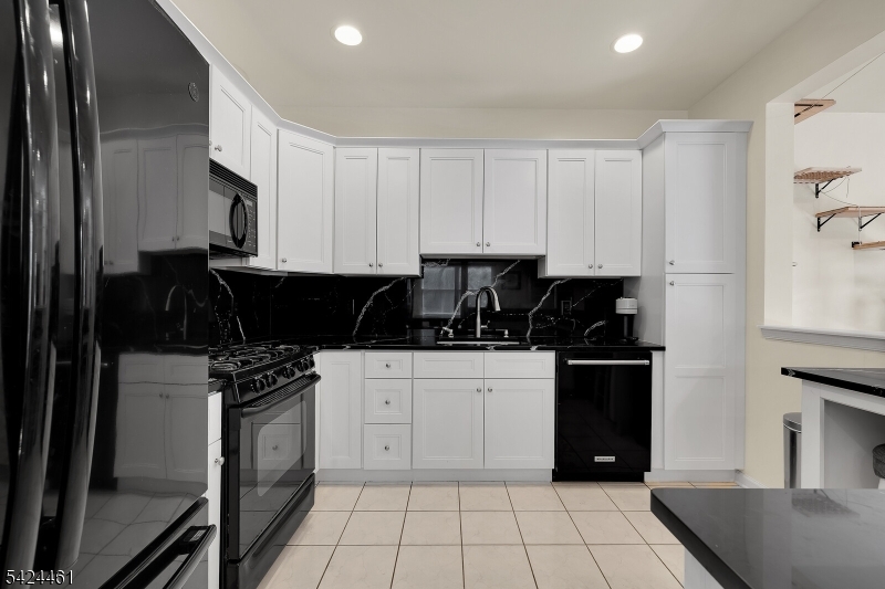 Glenmont Commons - Residential