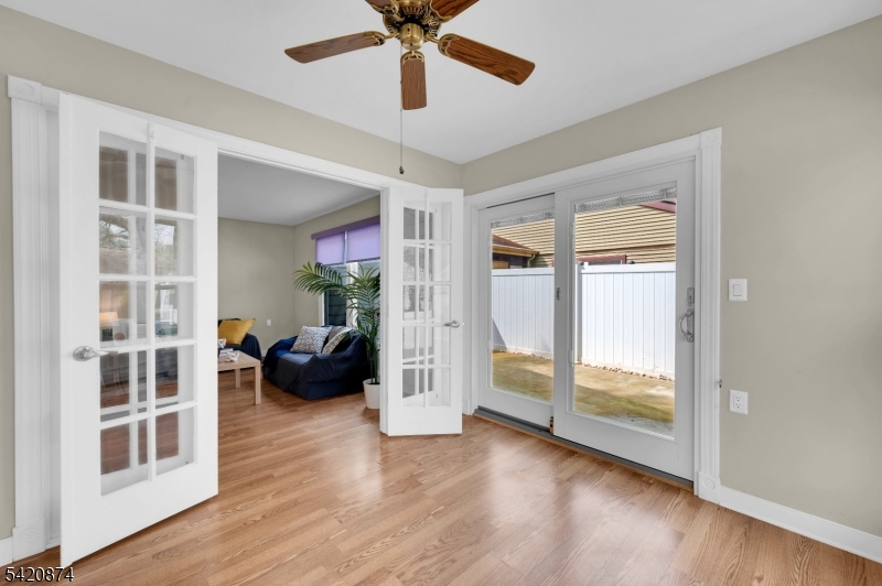 Leisure Vlg W - Residential