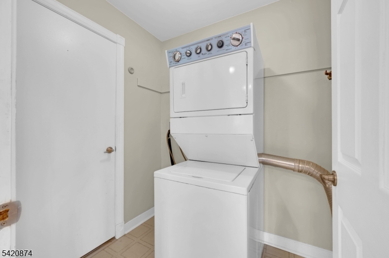 Leisure Vlg W - Residential