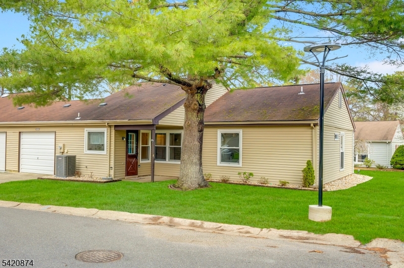 Leisure Vlg W - Residential