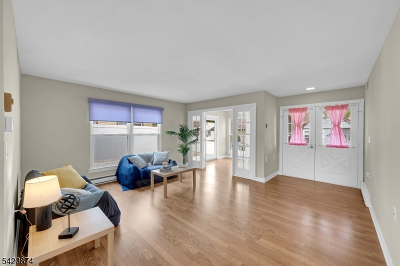 Leisure Vlg W - Residential