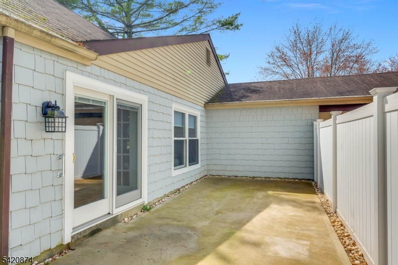 Leisure Vlg W - Residential