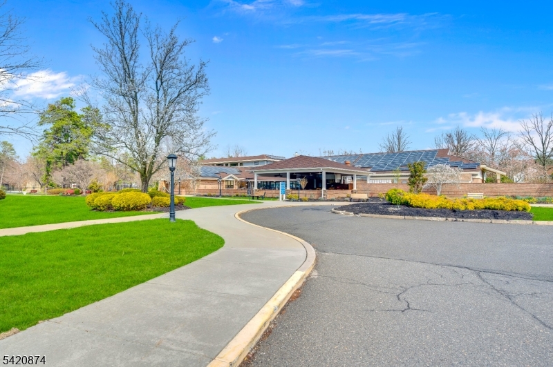 Leisure Vlg W - Residential