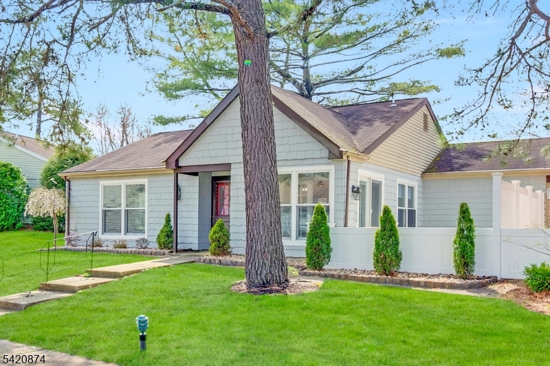 Leisure Vlg W - Residential