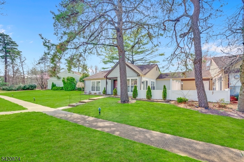 Leisure Vlg W - Residential