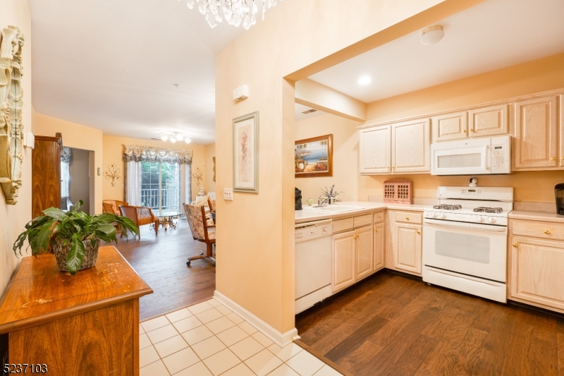 Fox Hills - Residential