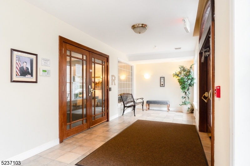 Fox Hills - Residential