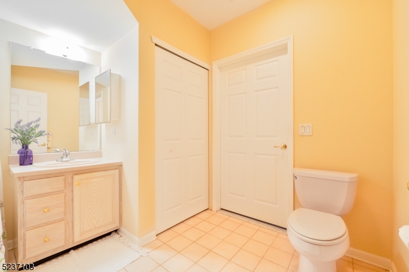 Fox Hills - Residential