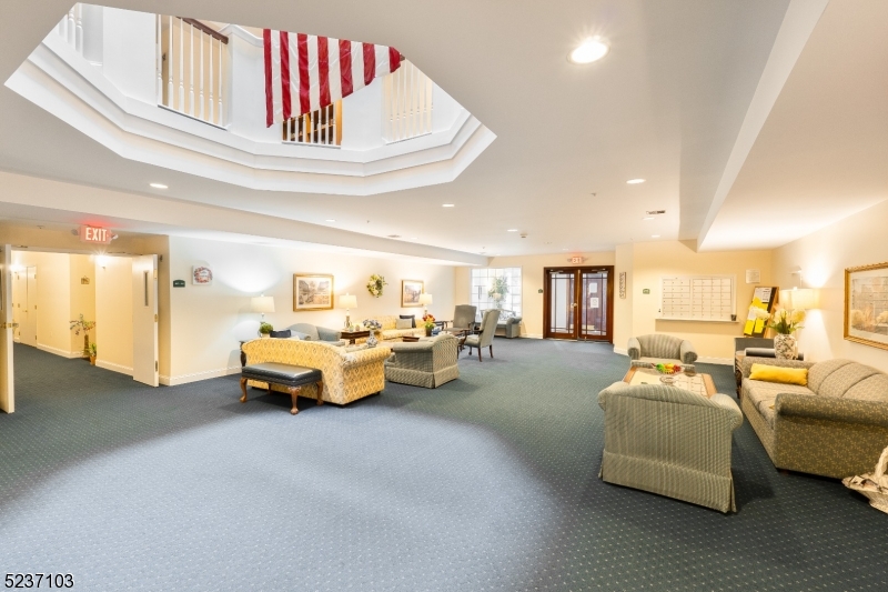 Fox Hills - Residential