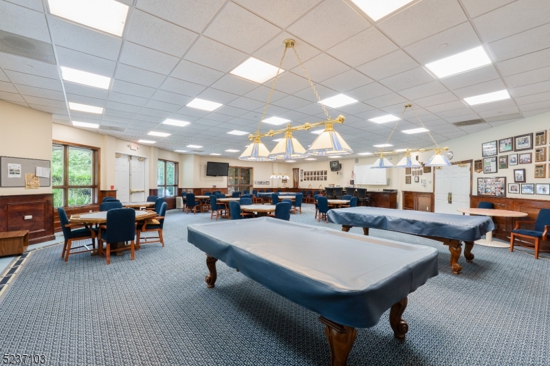 Fox Hills - Residential