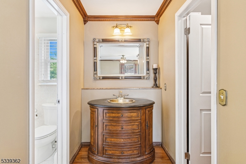 Franklin Twp., New Jersey 08873, United States, 3 Bedrooms Bedrooms, ,2 BathroomsBathrooms,Residential,Pending,119269