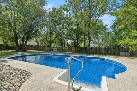 127 2nd St, Franklin Twp., NJ 08873 - MLS#: 3960045