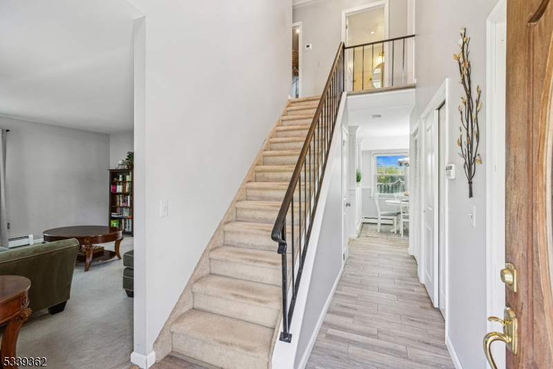 Franklin Twp., New Jersey 08873, United States, 3 Bedrooms Bedrooms, ,2 BathroomsBathrooms,Residential,Pending,119269