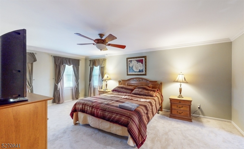 Woodland Hills - Residential