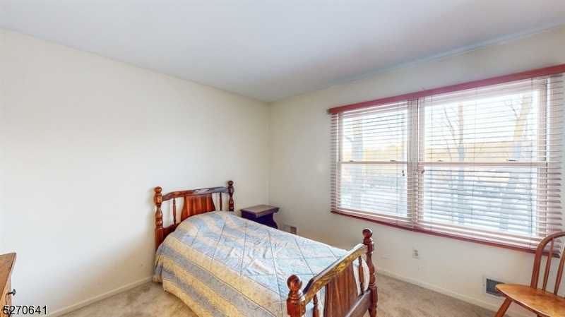 Woodland Hills - Residential