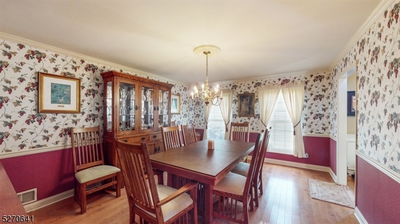 Woodland Hills - Residential