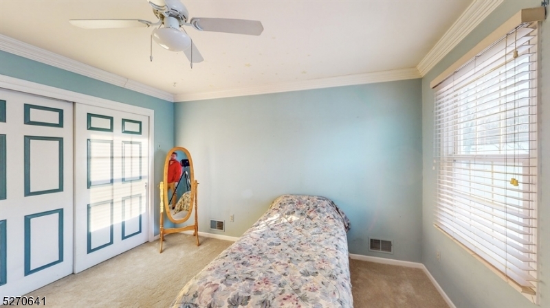 Woodland Hills - Residential