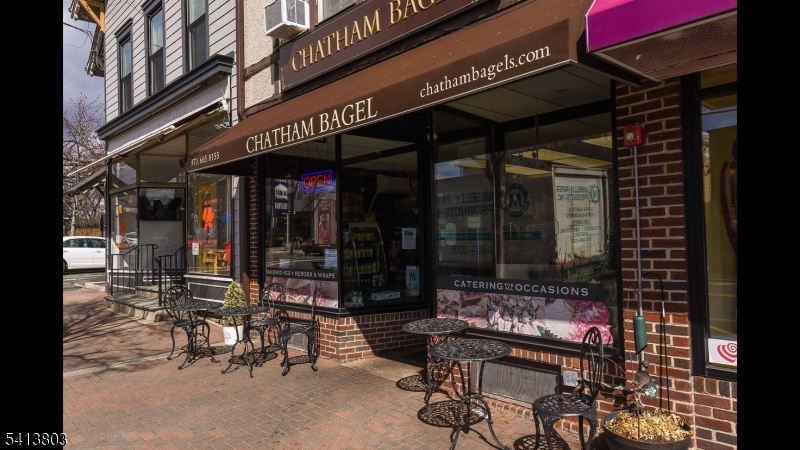 Chatham At Main - Residential Lease