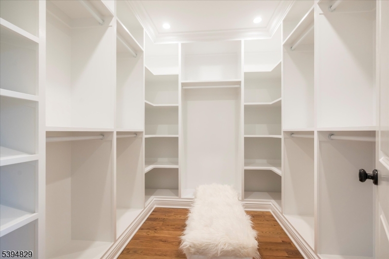 Watchung neighborhood - Residential