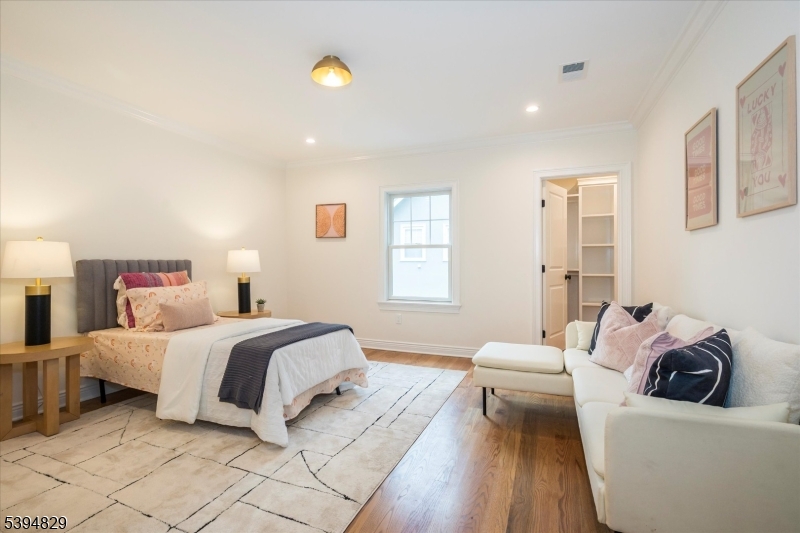 Watchung neighborhood - Residential