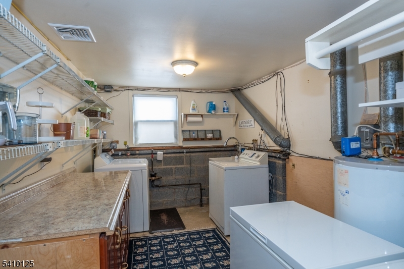 Lake Hiawatha - Residential